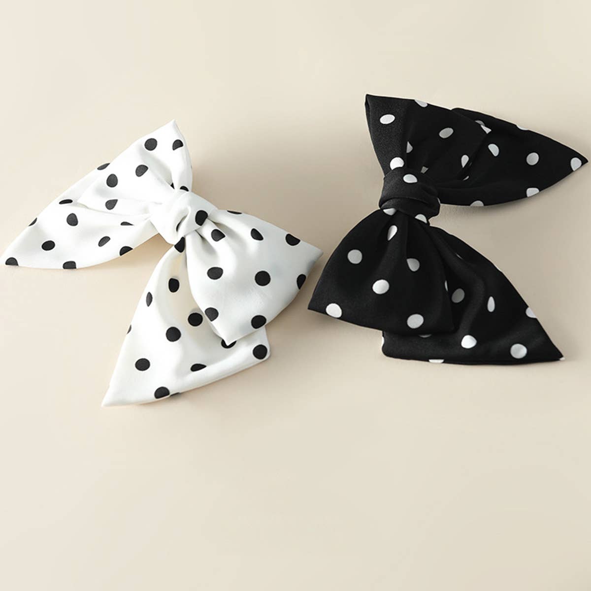 FASHIONABLE POLKA DOT HANDMADE BOW HAIRPIN