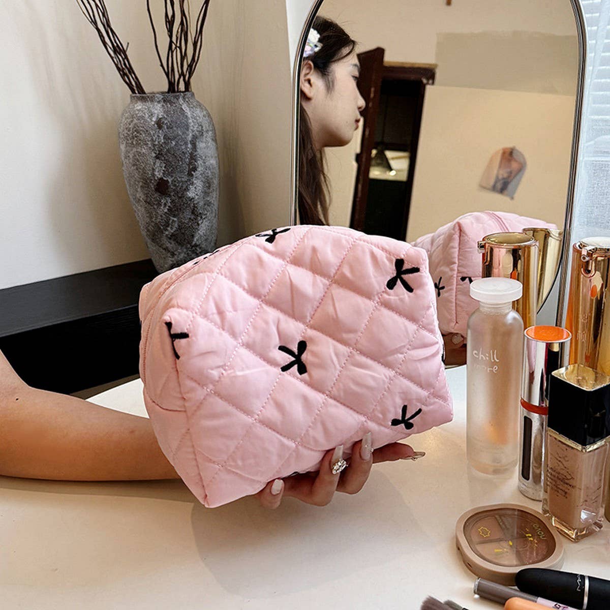 NEW ARRIVAL BOWKNOT HAND-HELD COSMETIC BAG_CWAB4370