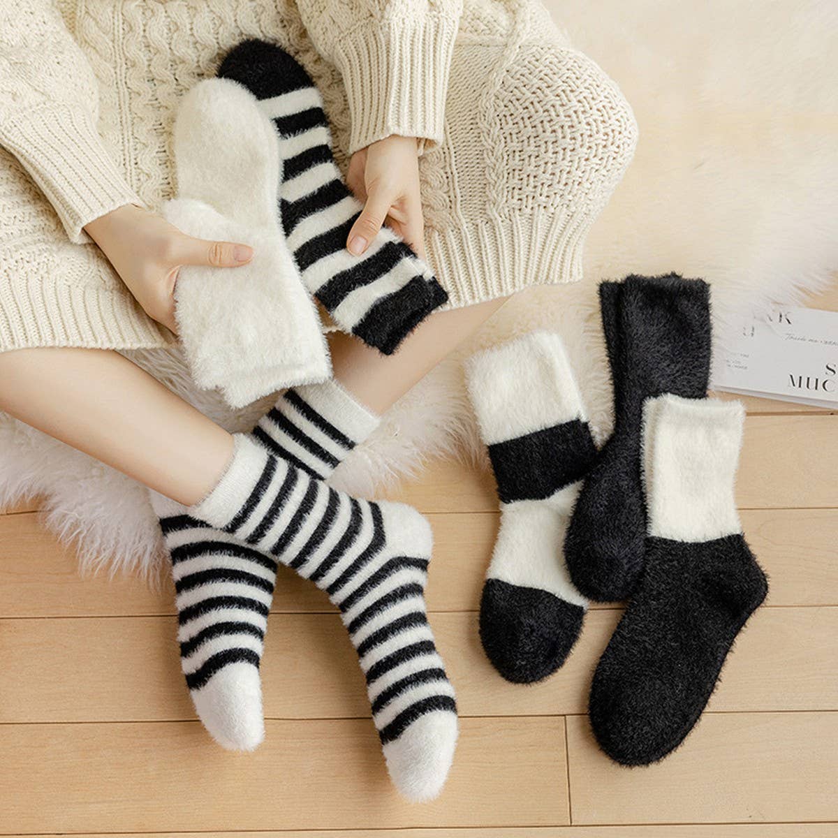 WARM AND LINT-FREE HOME SOCKS