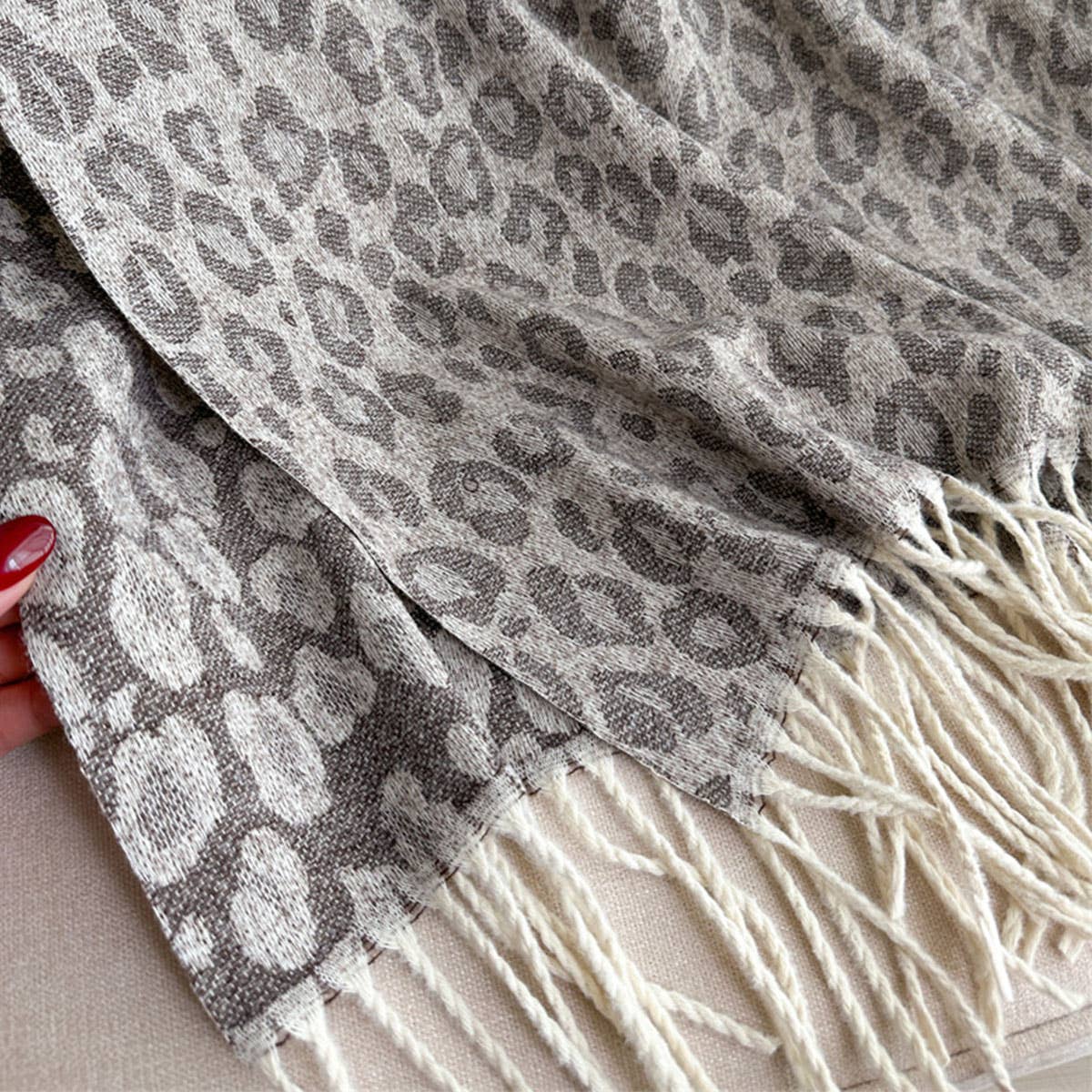 Leopard Jacquard Scarf ? Faux Cashmere Winter Wrap
