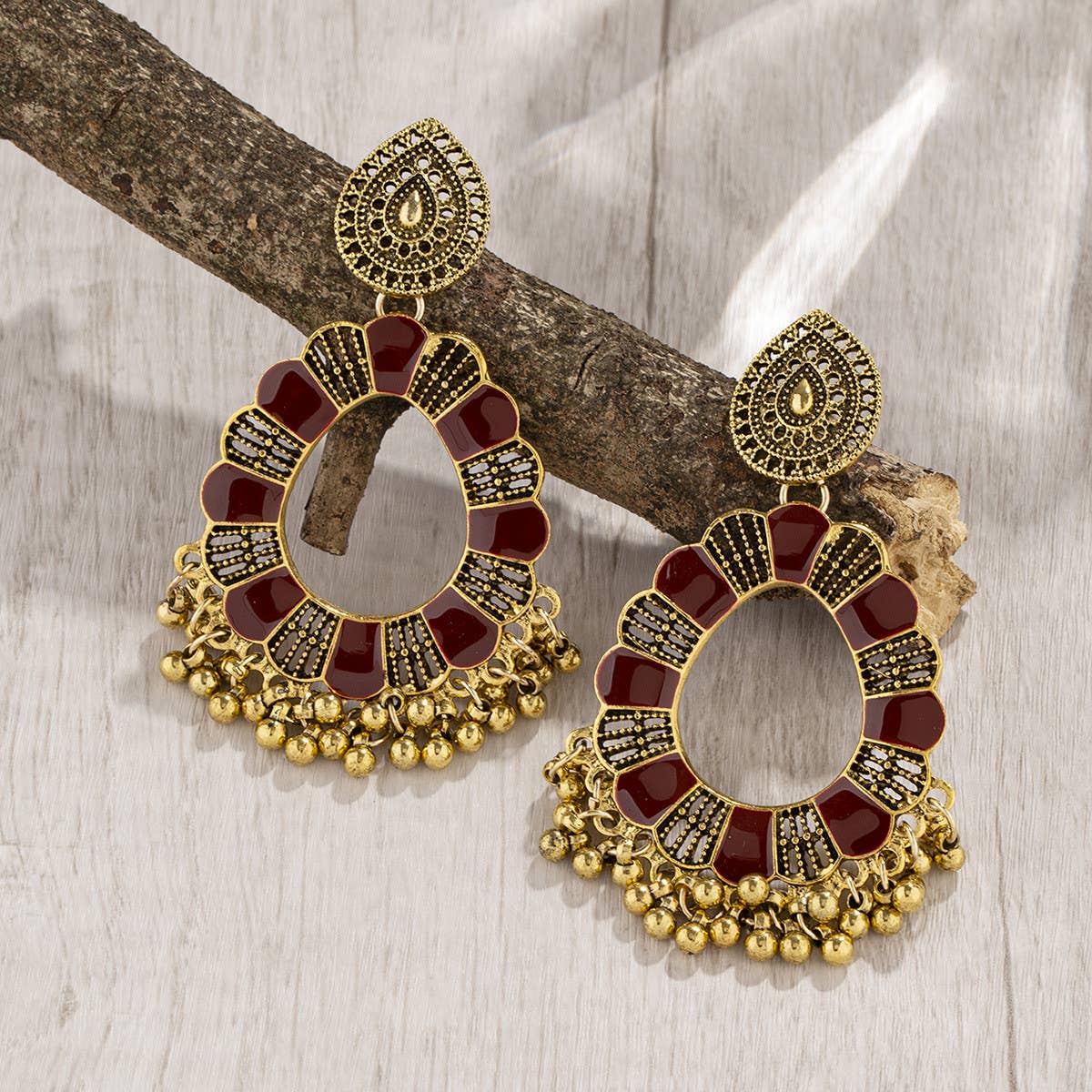 VINTAGE HOLLOW BOHEMIAN TASSEL EARRINGS