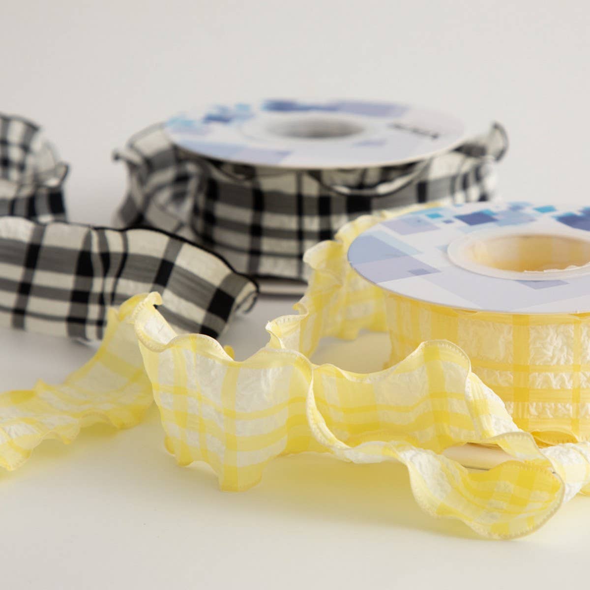 COLORFUL PUFF PLAID RIBBON FISHTAIL YARN RIBBON