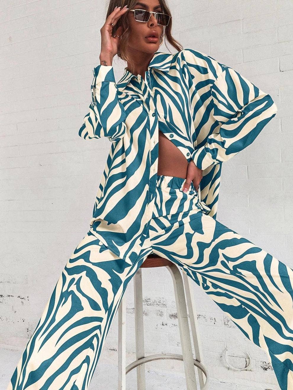 LONG-SLEEVED FULL-PRINT SHIRT AND PANT SUIT