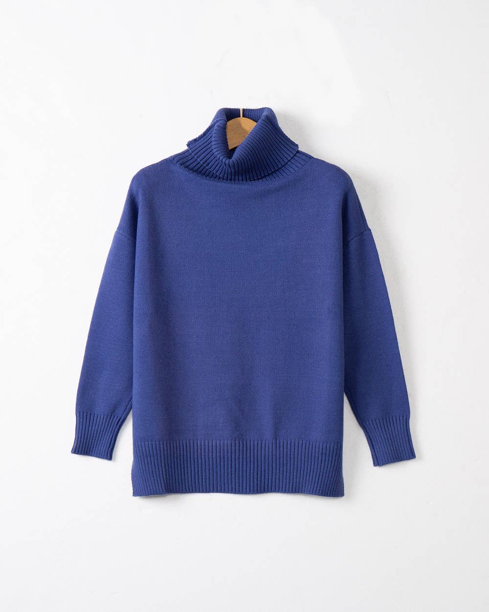 TURTLENECK IRREGULAR LOOSE SOLID COLOR SWEATER