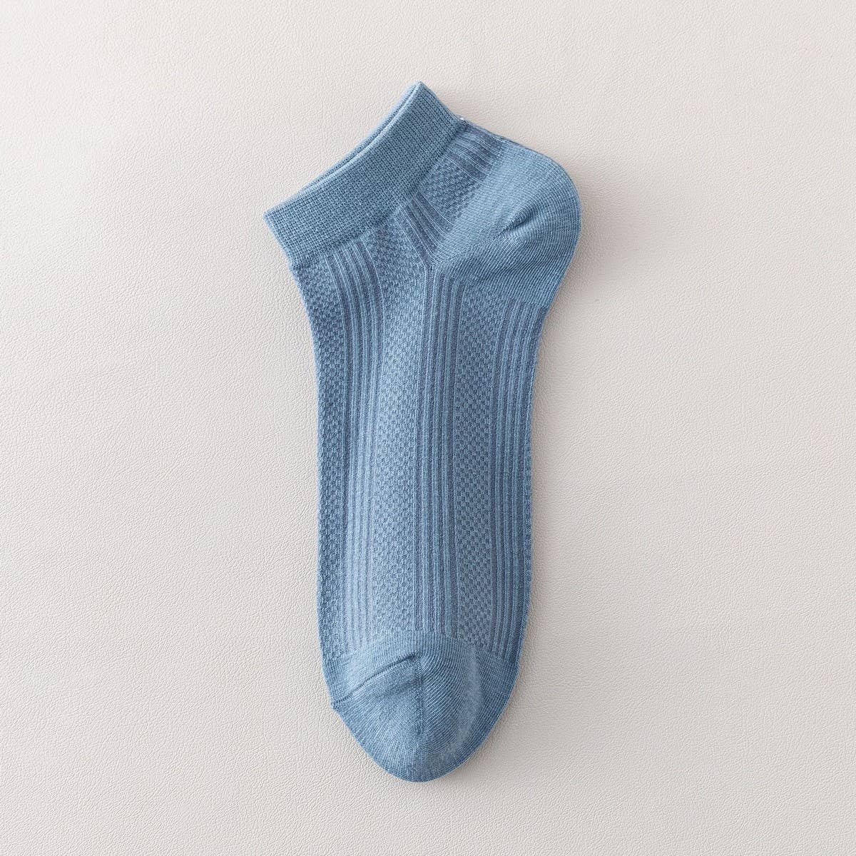 VERSATILE SOLID COLOR COTTON MEN'S SOCKS