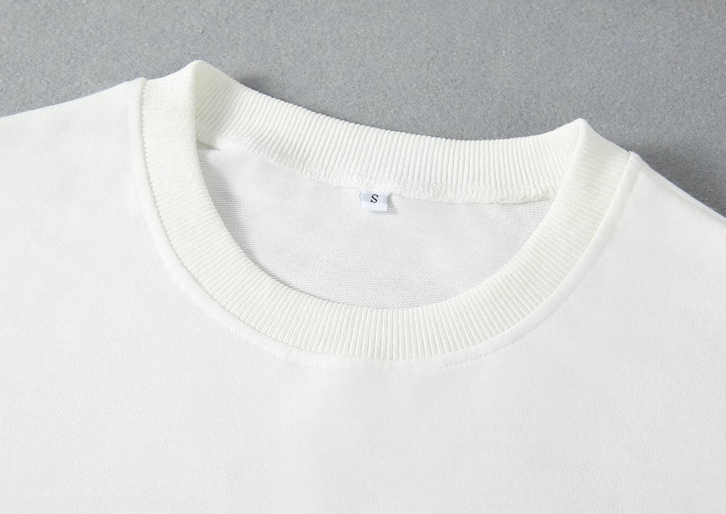 Basic round-neck printed sweatshirt