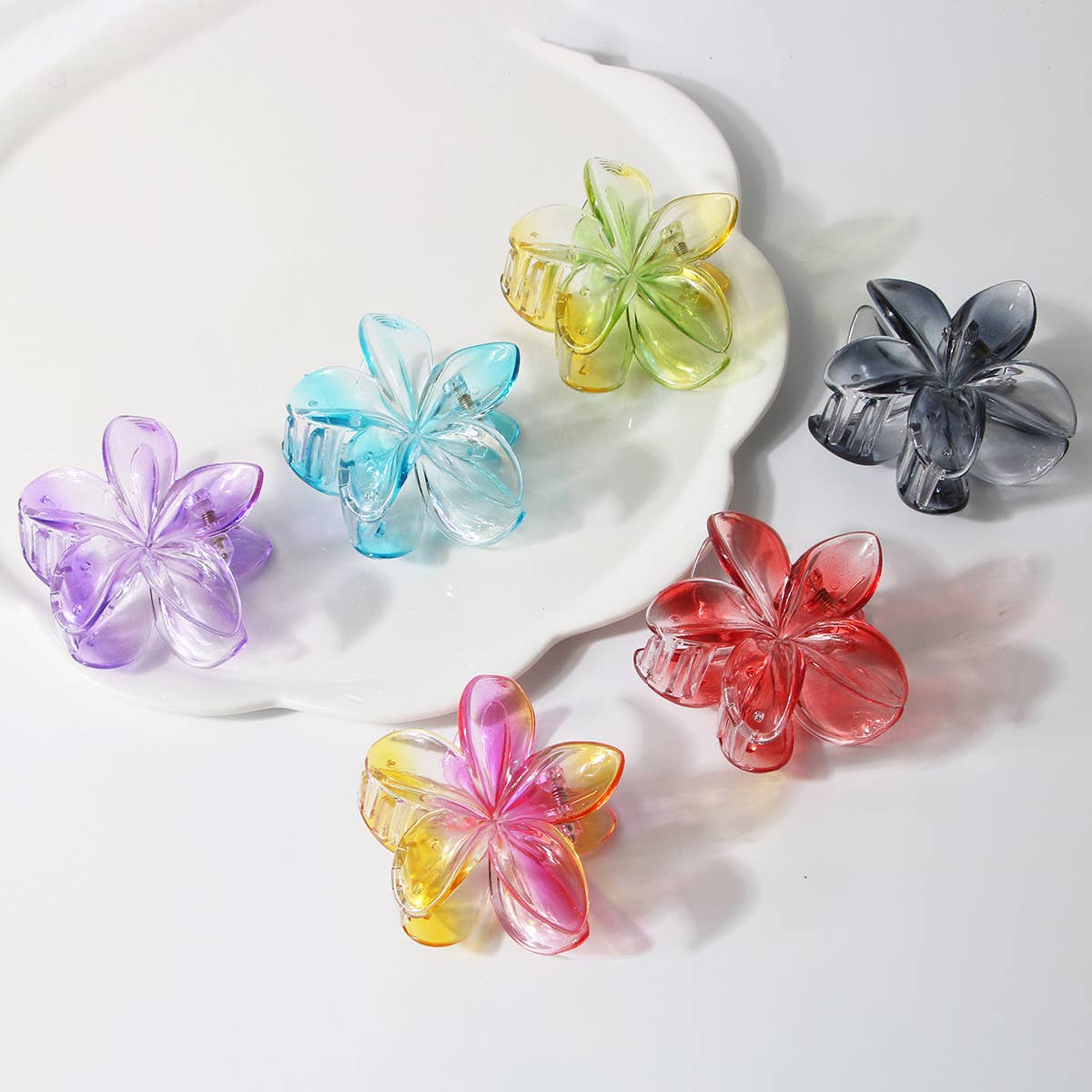 New Gradient Plumeria Claw Clip for Women_CWAHA1057