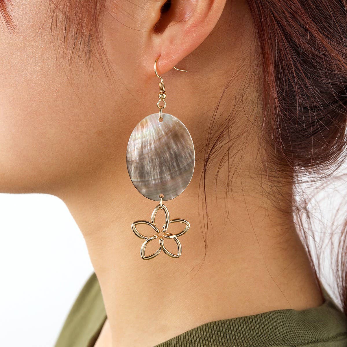 MINIMALIST NATURAL BLACK SHELL OVAL EARRINGS