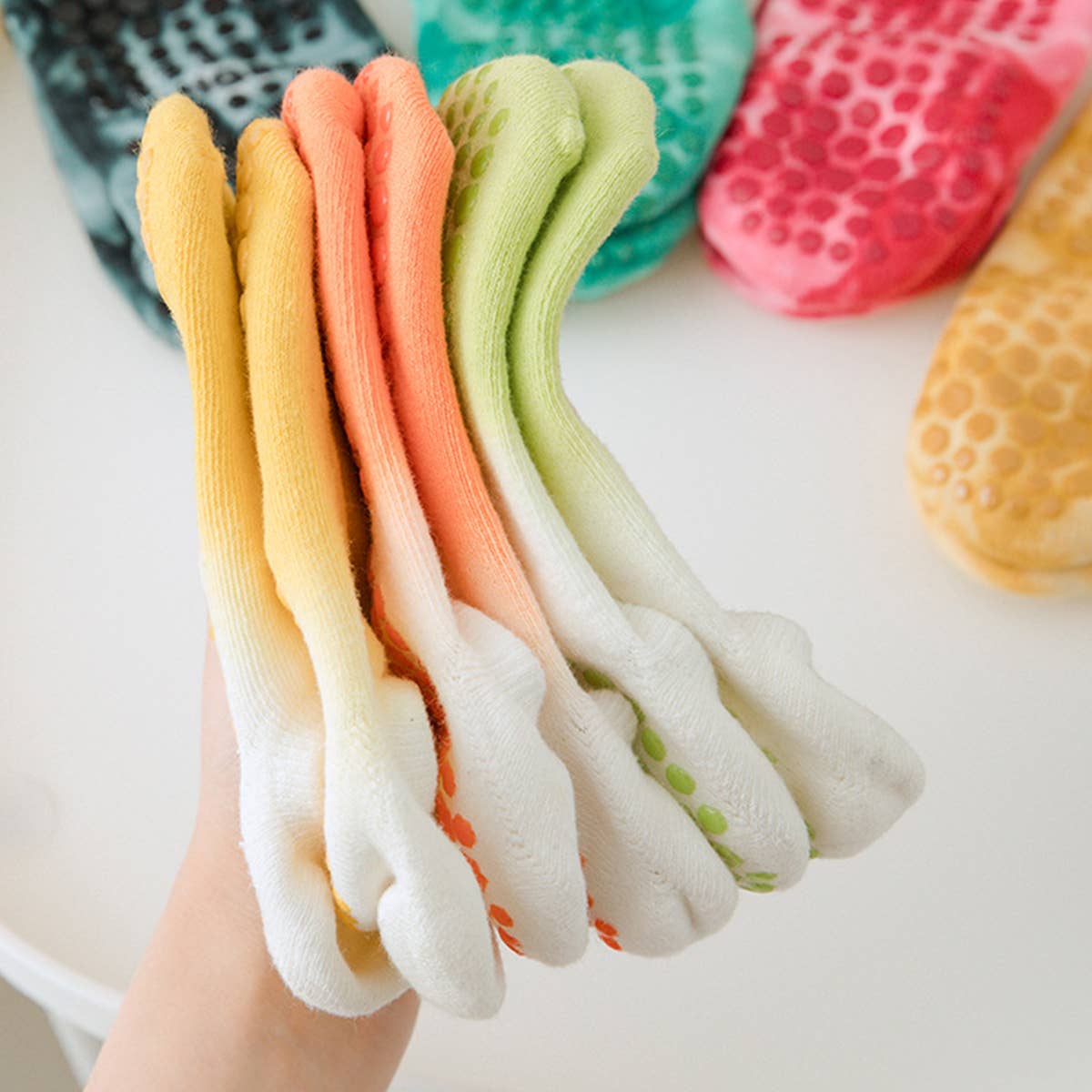 WOMEN SPORTS YOGA ANTI-SLIP BOAT SOCKS