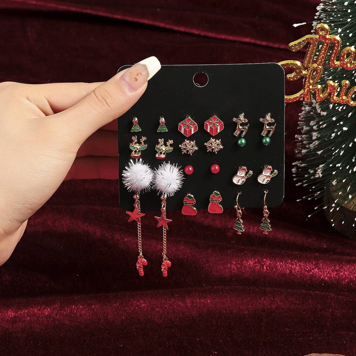 CHRISTMAS EARRING COMBINATION CARTOON EARRING SET