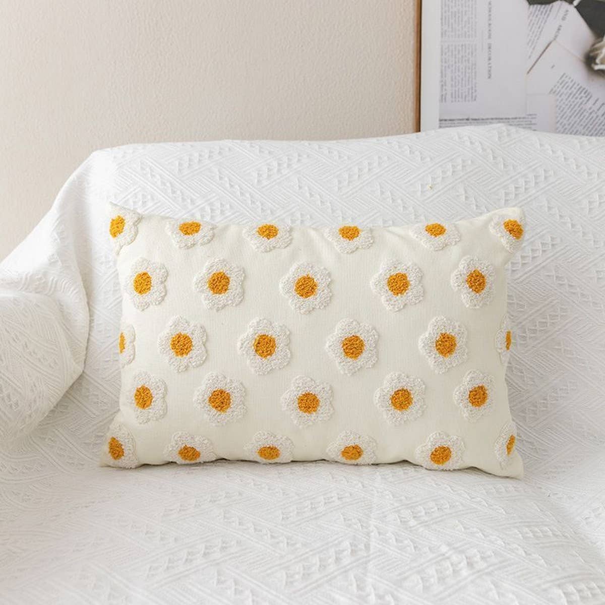 Daisy Flower Pillow with Insert for Sofa/Bed Decor