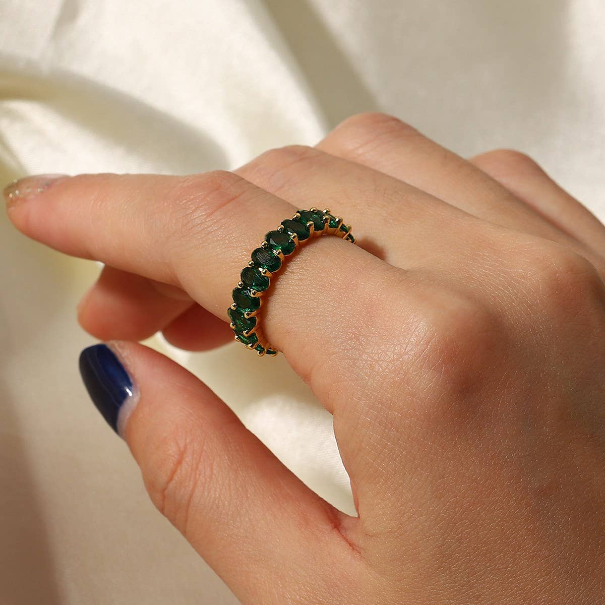 FASHIONABLE, VERSATILE AND COLOR-PROOF OPEN RING