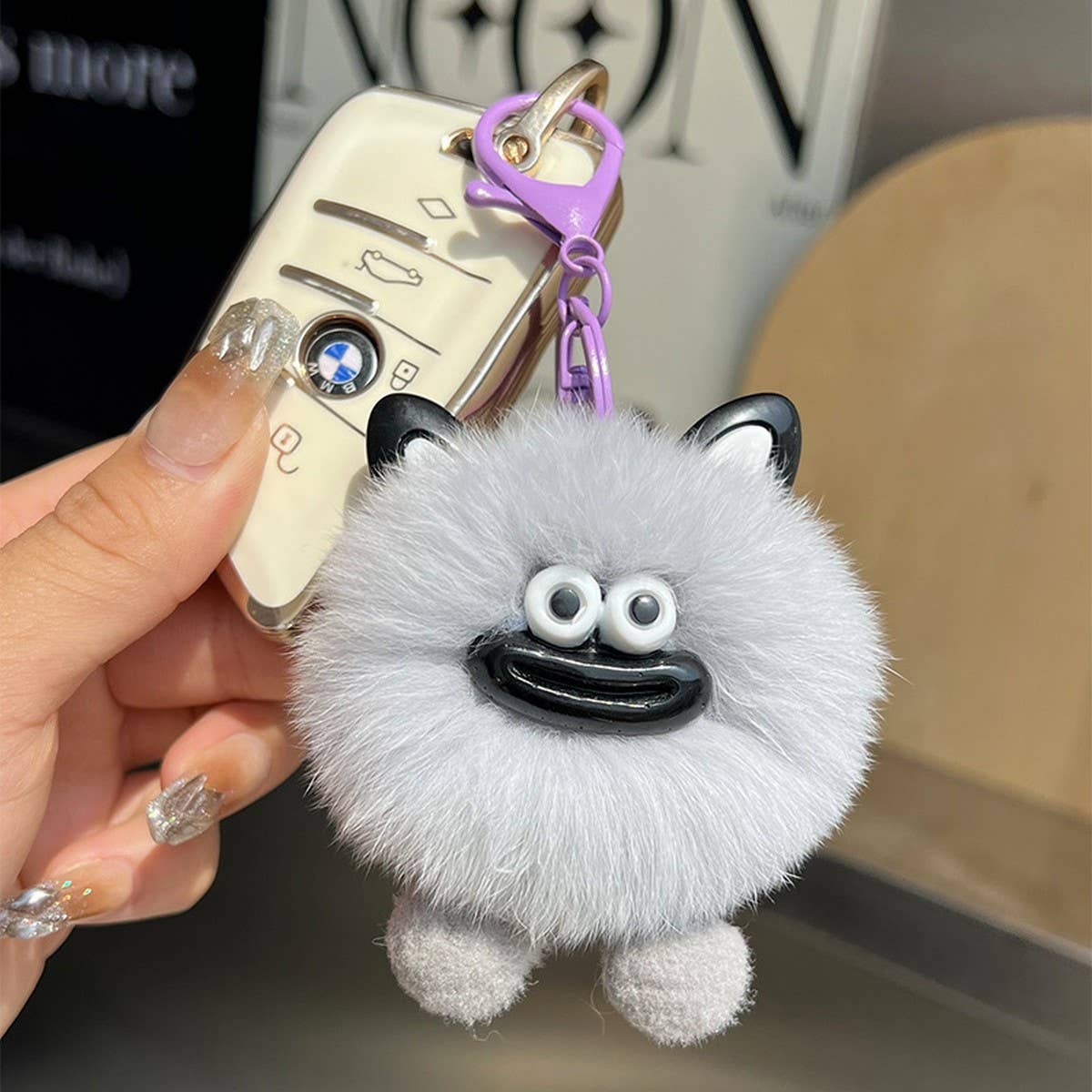 BIG MOUTH SMALL BRIQUETTE CAR KEYCHAIN PENDANT_CWMM2509