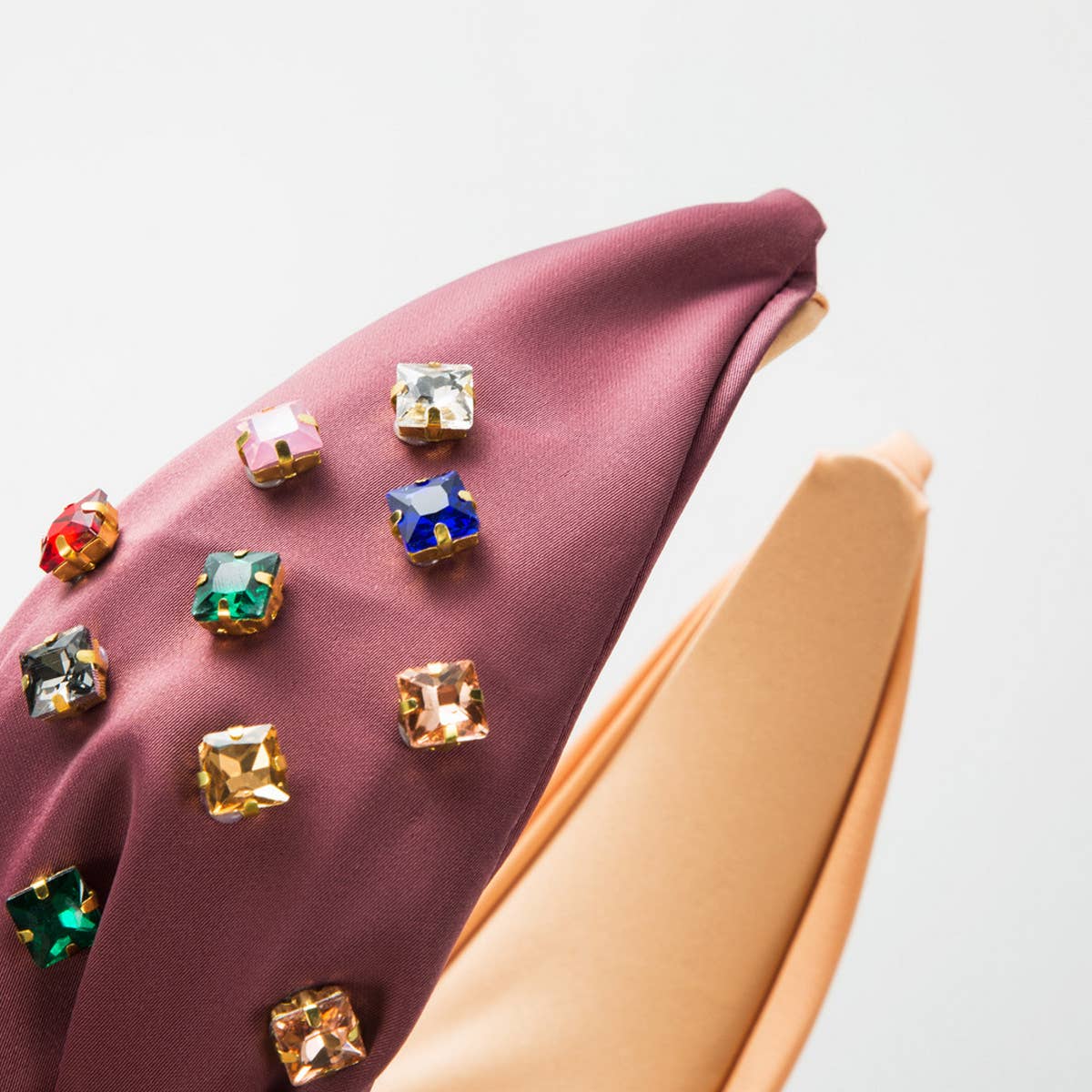 SIMPLE GEOMETRIC SQUARE COLORED DIAMOND HEADBAND_CWAHA2139