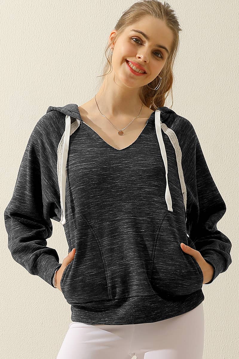 CWOHOL411-P_PLUS SIZE HOODIE SWEATSHIRT WITH FRONT POCKETS