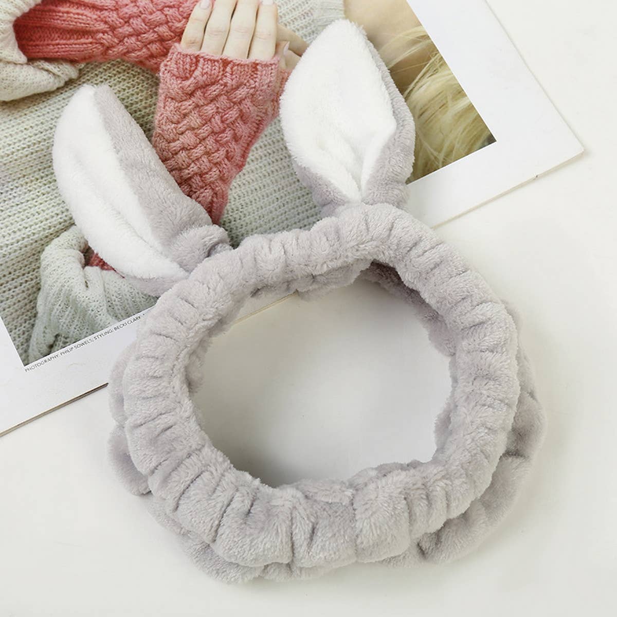 SWEET WIDE-BRIMMED HEADBAND