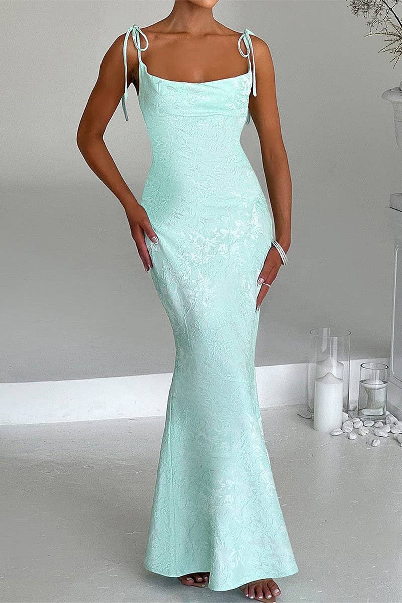 CWDHL0876_ELEGANT HIP-HUGGING SLING EVENING DRESS