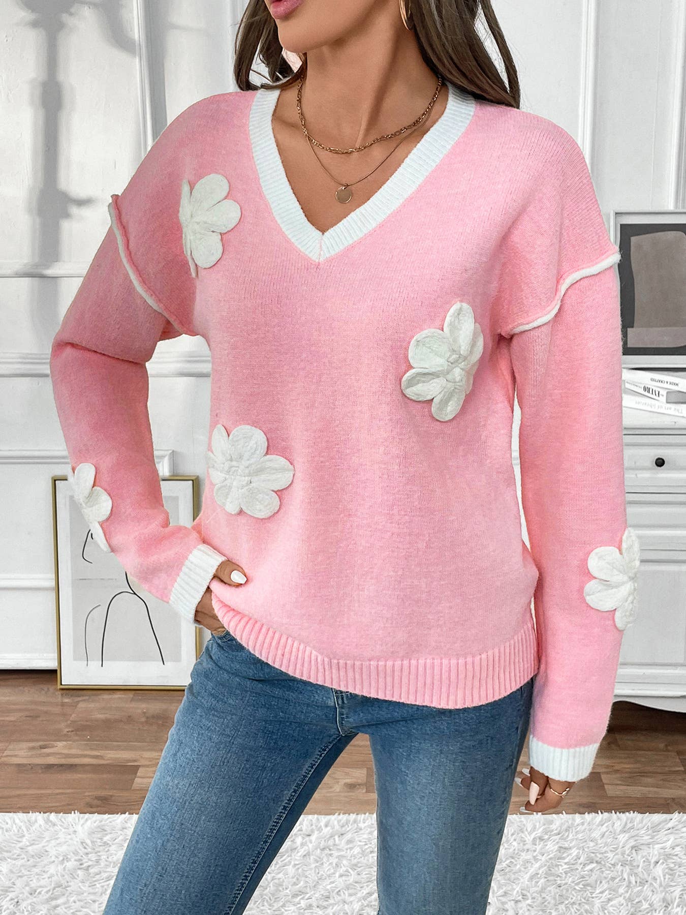 V-NECK THREE-DIMENSIONAL APPLIQUE PINK SWEATER