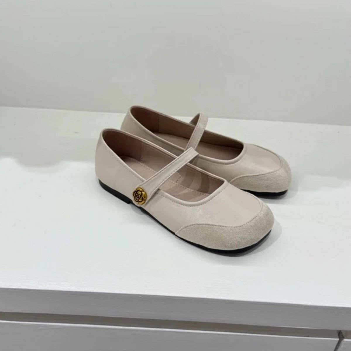 Floral Soft Sole Mango Toe Mary Jane Flats