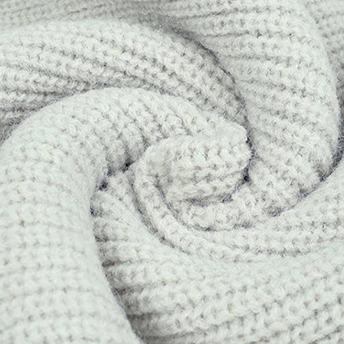 SEMI-TURTLENECK PULLOVER SWEATER