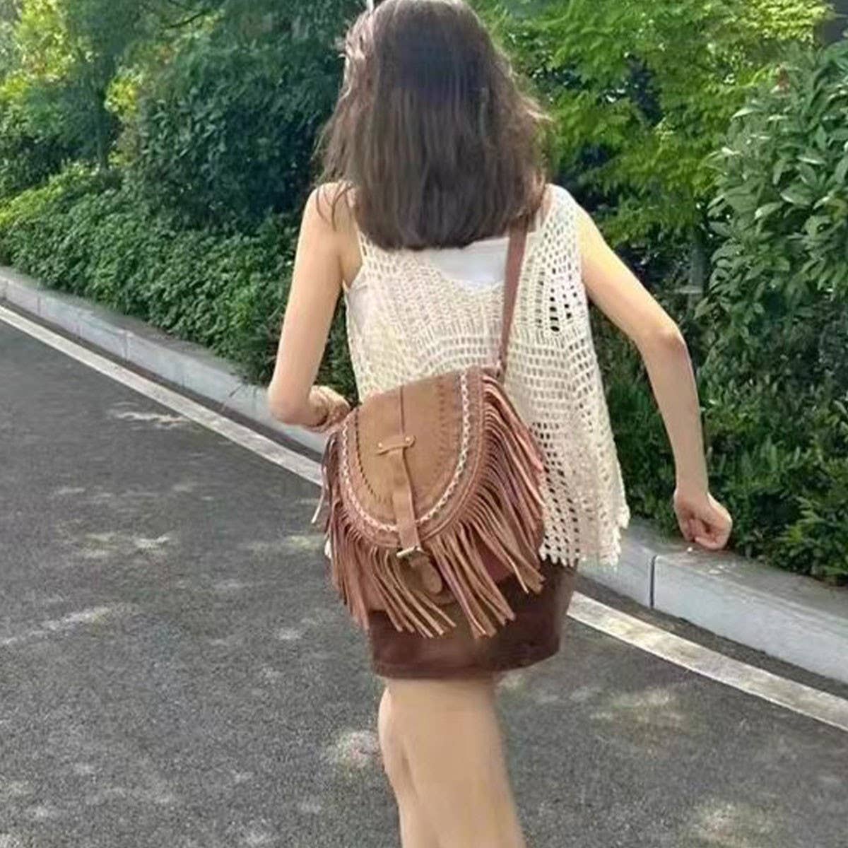 FAUX SUEDE TASSEL BAG SHOULDER CROSSBODY BAG_CWAB4123