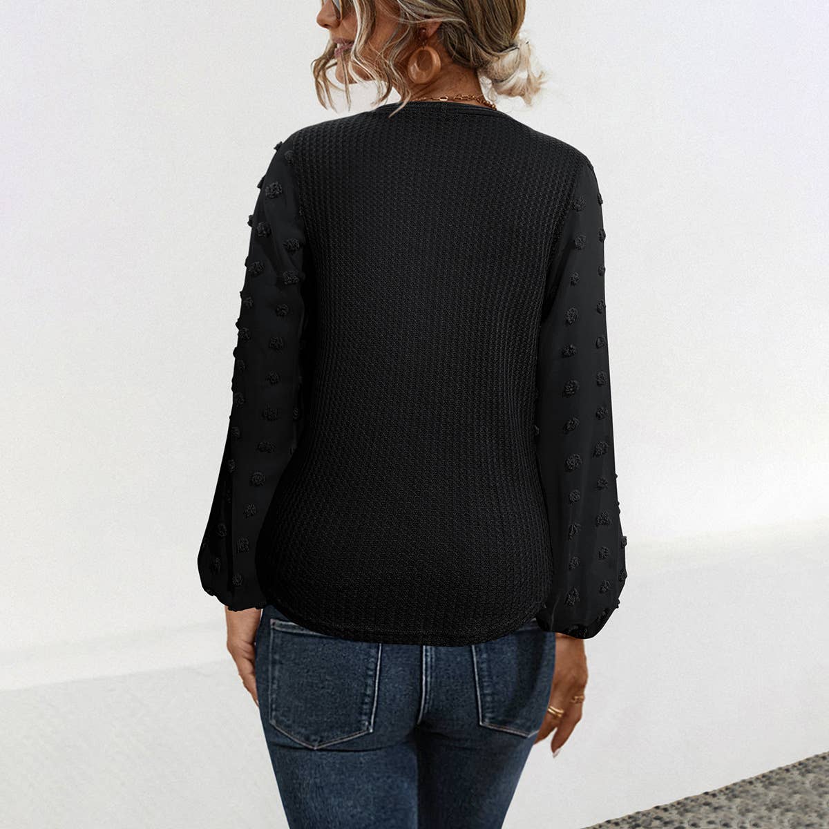 V-NECK KNOTTED JACQUARD PATCHWORK SLEEVE SWEATER