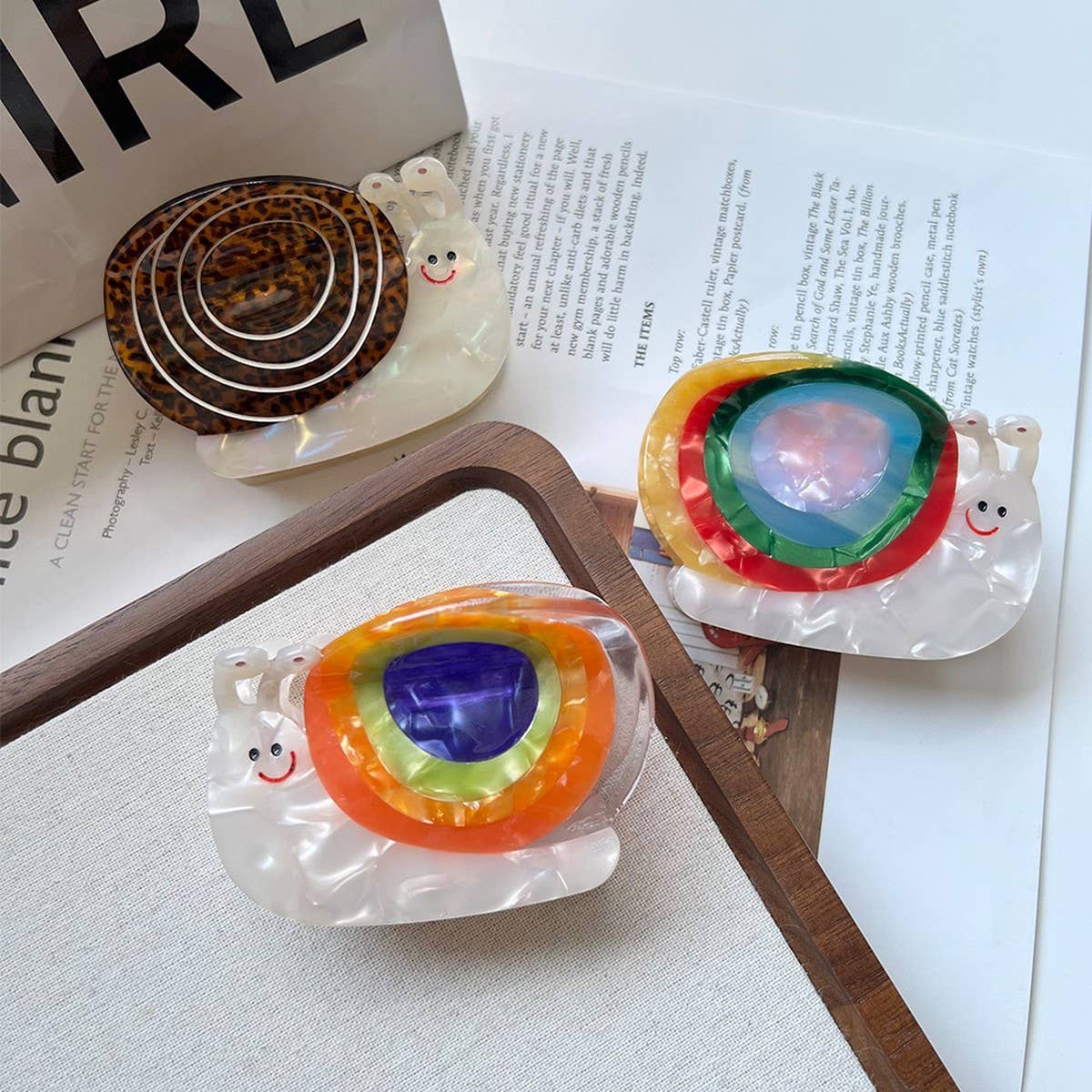 Colorful Snail Acetate Claw Clip ? Elegant Cartoon