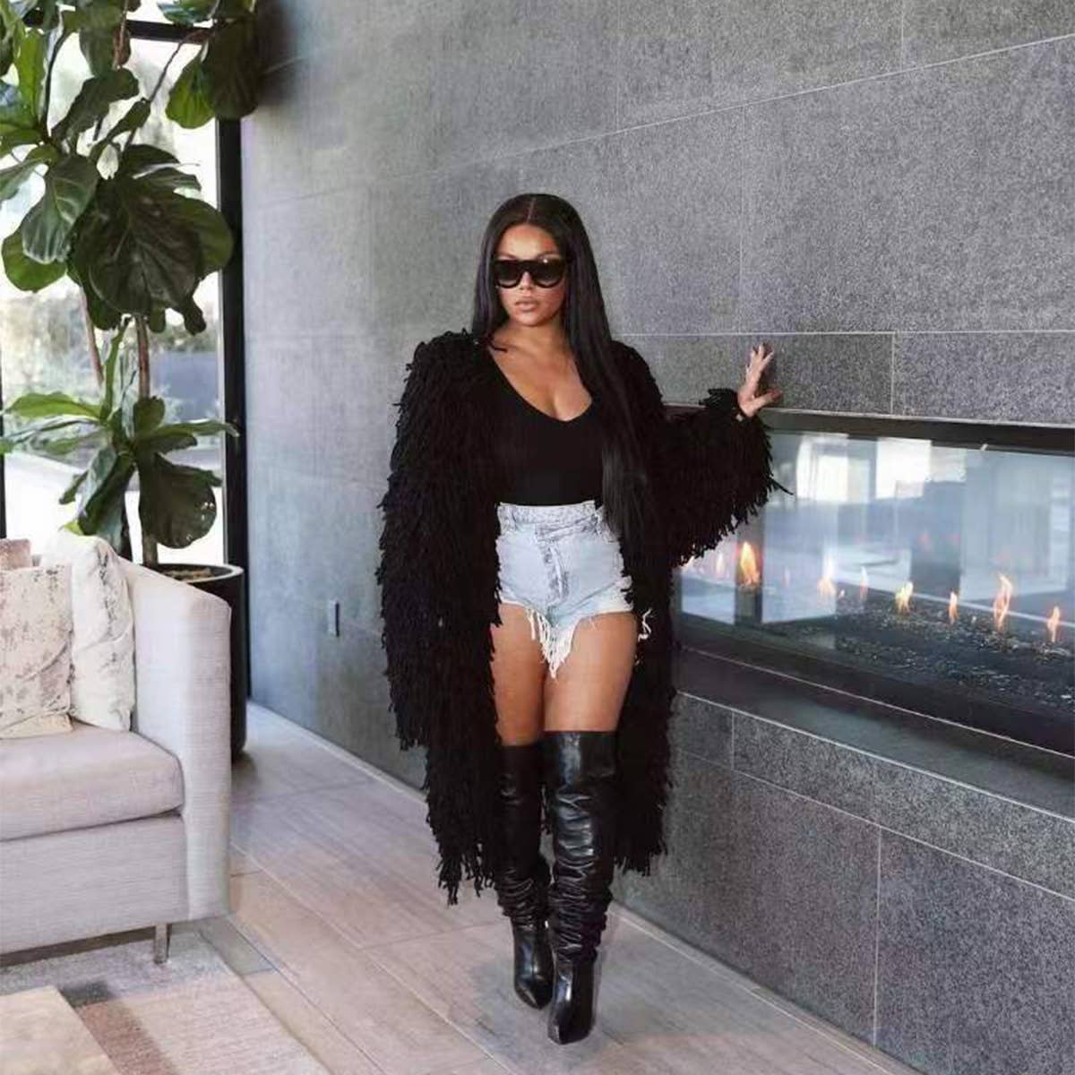 WOMEN FASHION HOLLOWED OUT TASSEL CARDIGAN