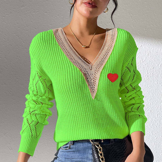 LACE PATCHWORK V-NECK TOP IN CONTRASTING COLORS