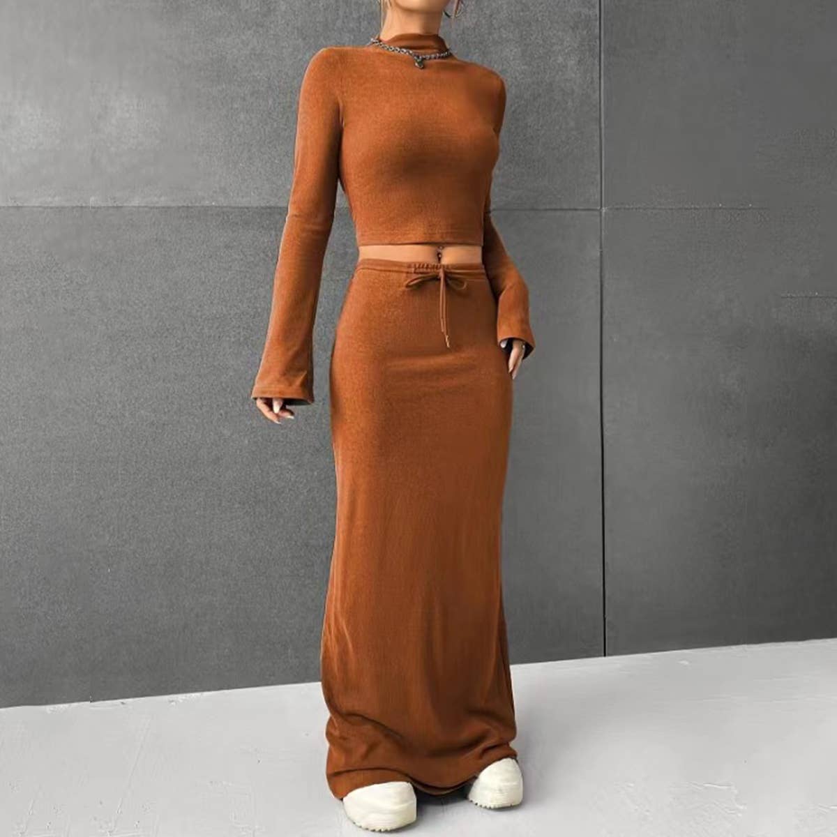 SOLID COLOR LONG SLEEVE TOP LONG SKIRT SET