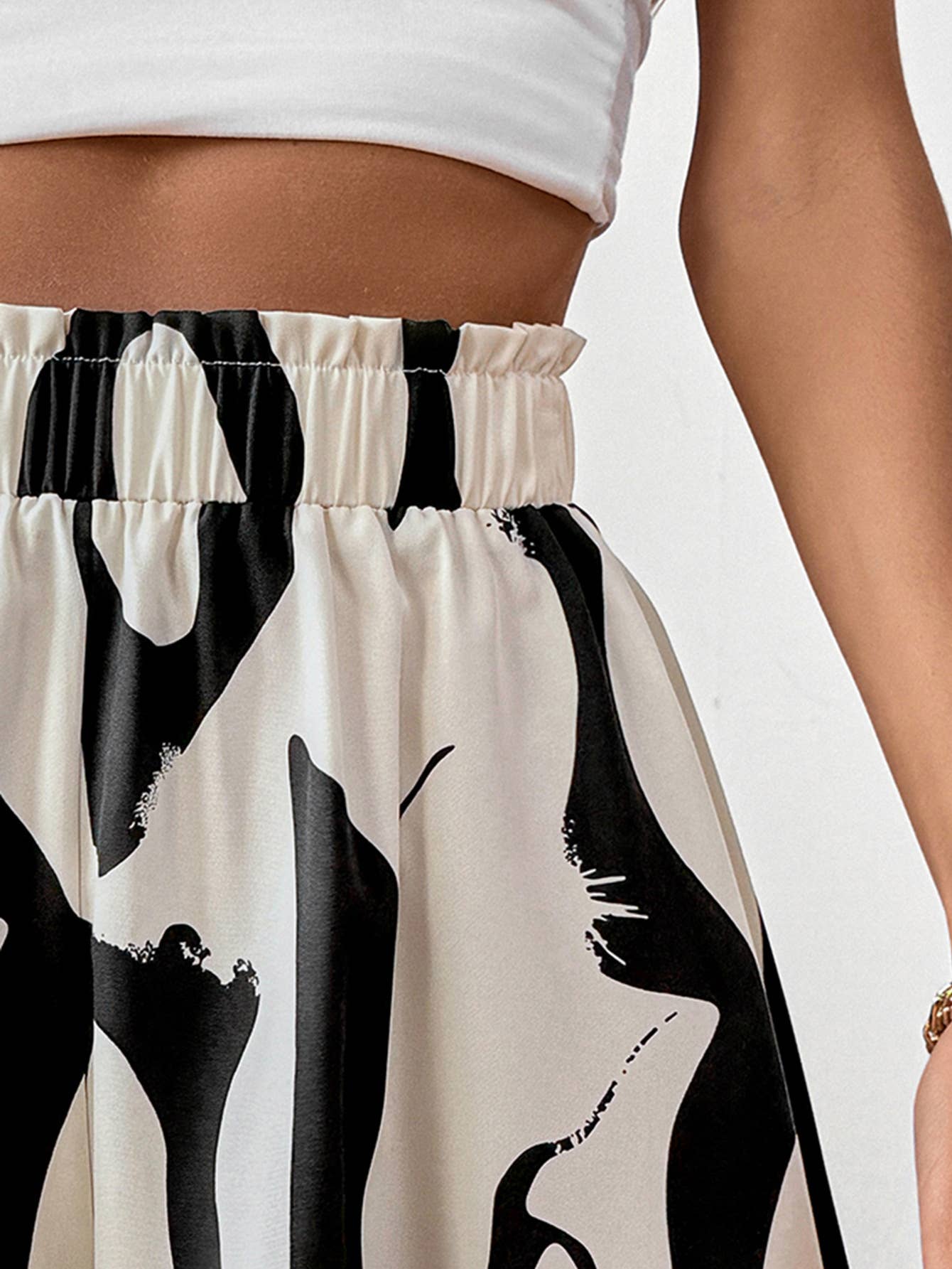 Color-blocking printed versatile casual shorts