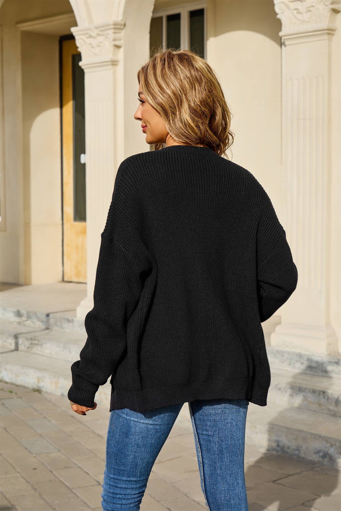 Round-neck solid-color knitted Cardigan