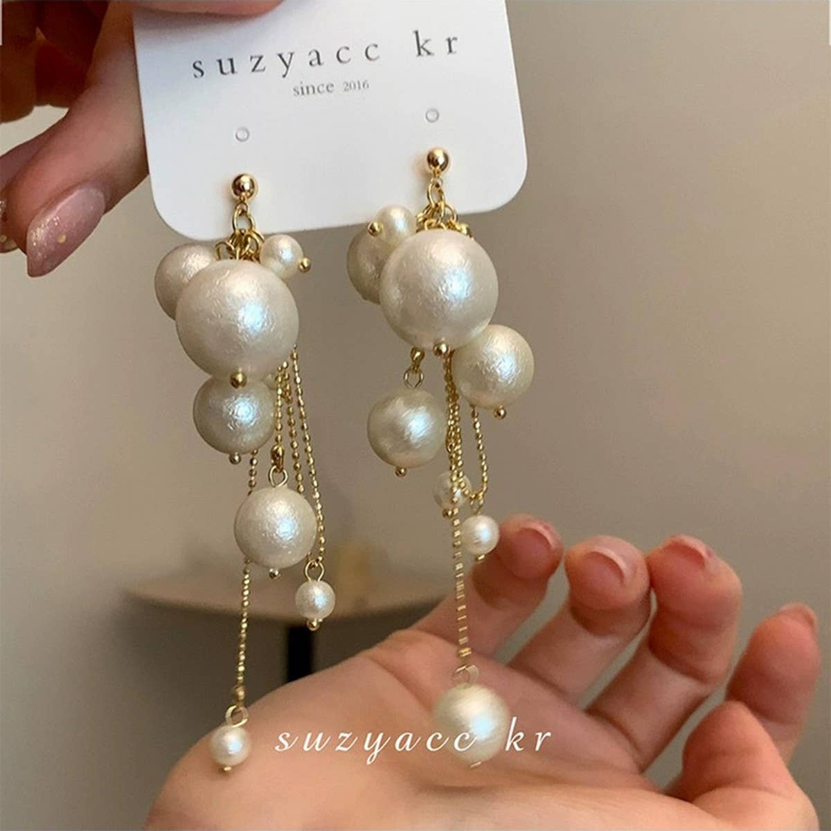 GENTLE AND ELEGANT PEARL TASSEL EARRINGS