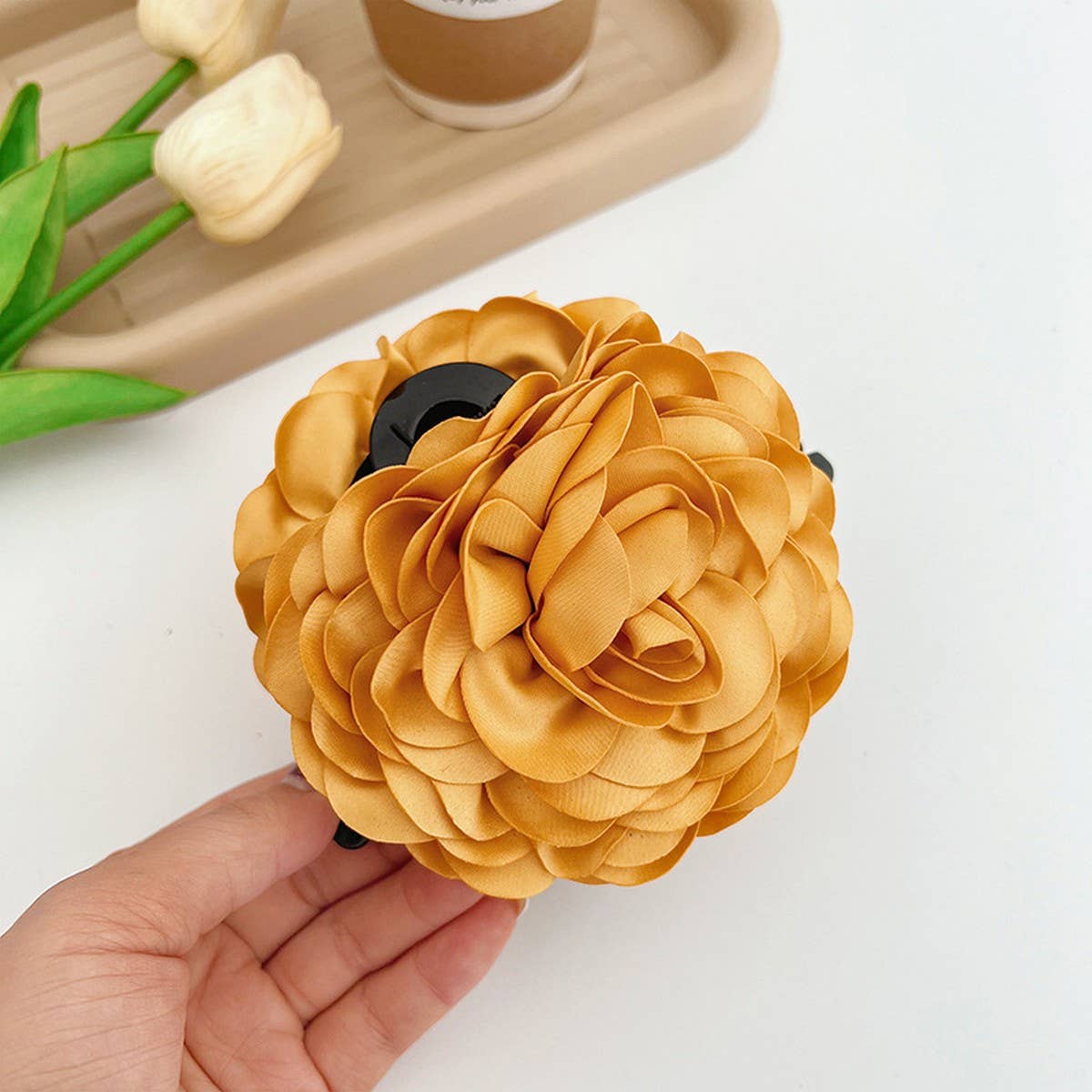 TEMPERAMENT AND VERSATILE ROSE HAIRPINS_CWAHA1190