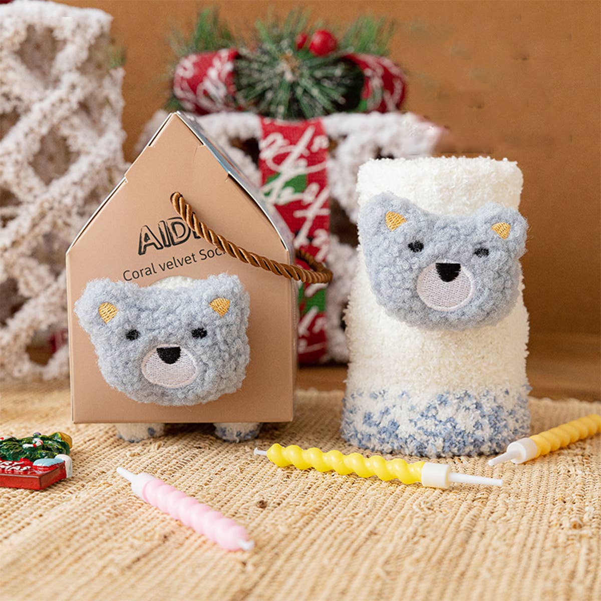 PLUSH MIDDLE TUBE CHRISTMAS SOCKS GIFT BOX_CWMS0768