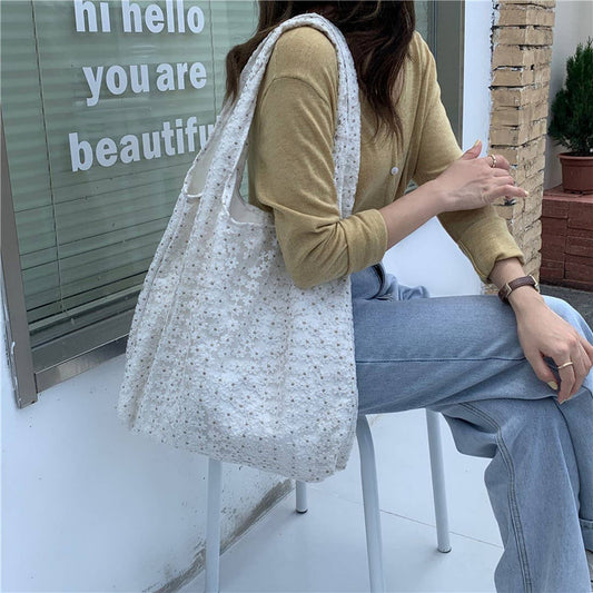 CWAB3907_LARGE CAPACITY SAKURA LACE CANVAS SHOULDER BAG