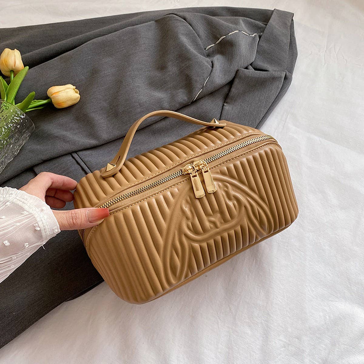 NEW FASHION LARGE CAPACITY HIGH-END COSMETIC BAG_CWAB4418