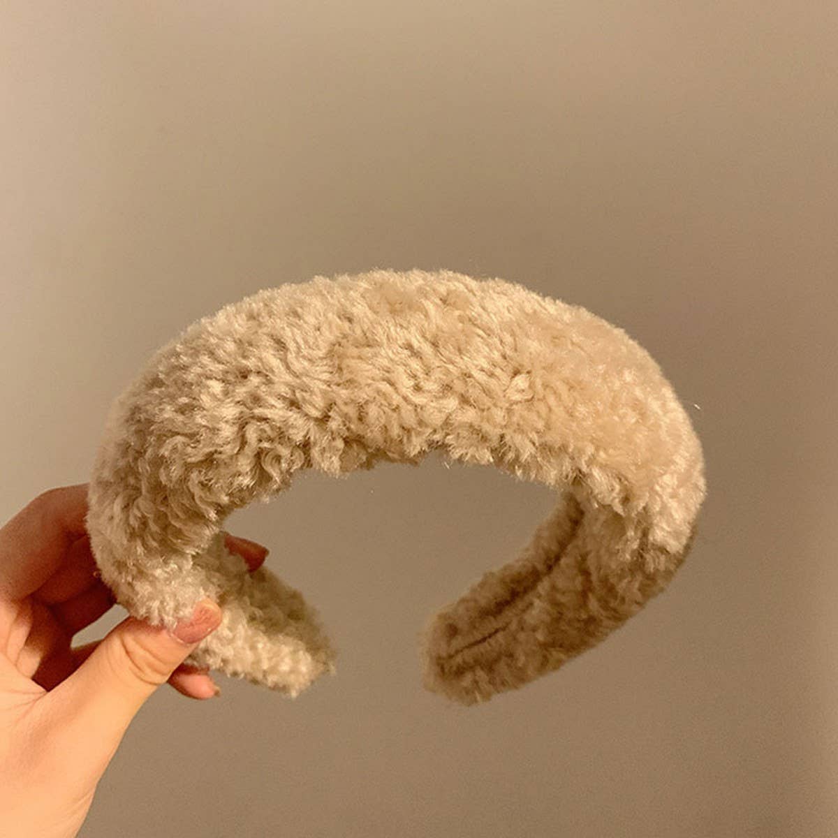 WIDE-BRIMMED FURRY HEADBANDS_FOR WINTER,FALL_CWAHA0439