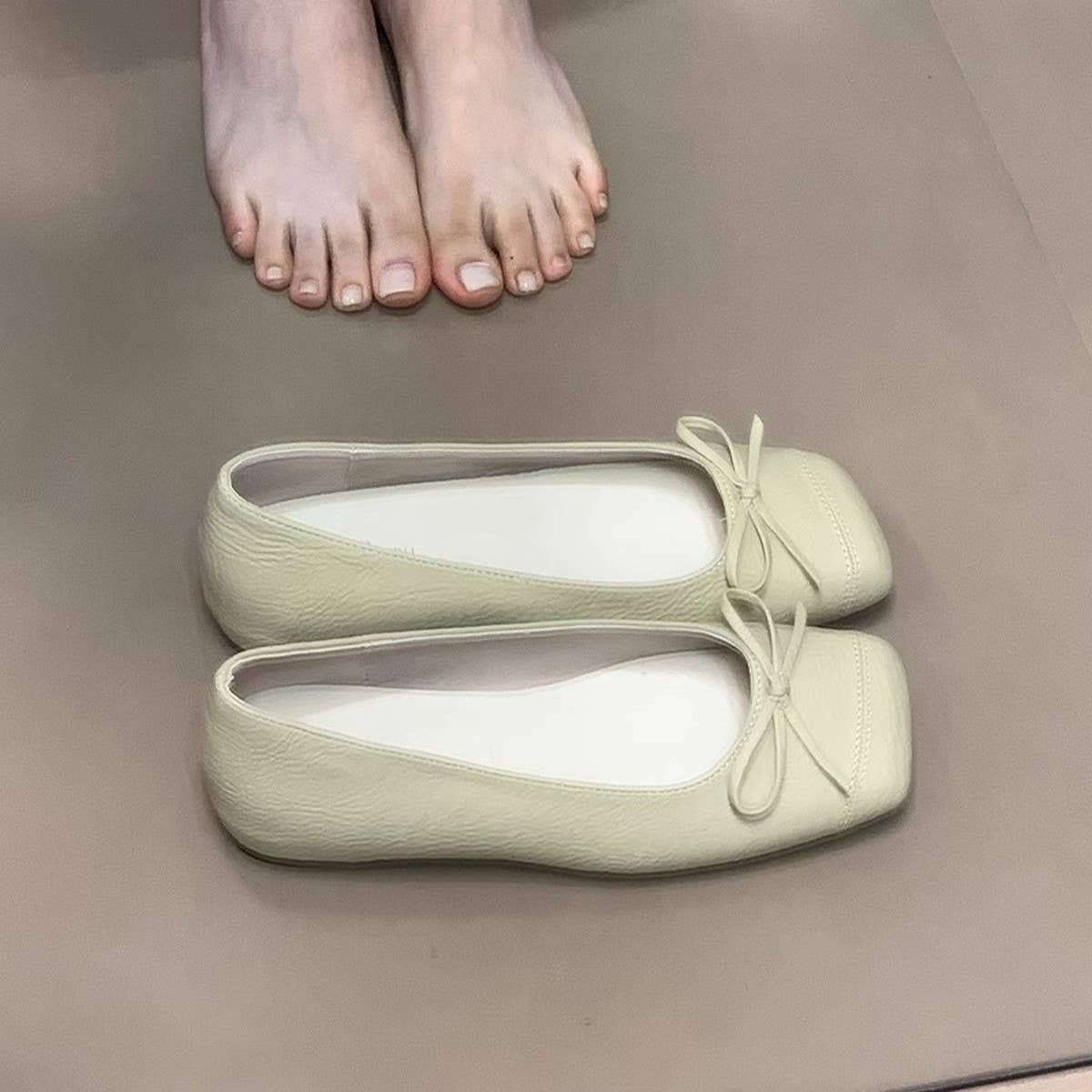 Hidden Heel Bow Loafers for Work & Comfort