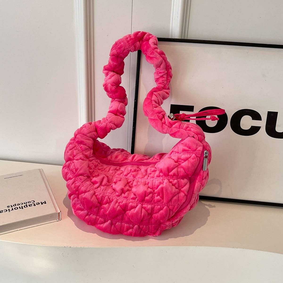 Large Puffy Velvet Cloud Shoulder Bag_CUAB00492