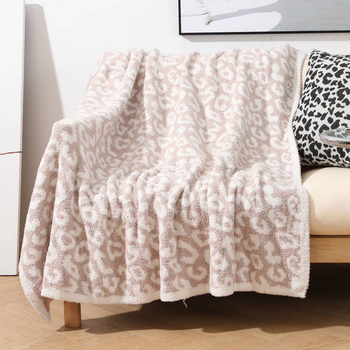 KNITTED LEOPARD PRINT LIGHTWEIGHT SOFA BLANKET