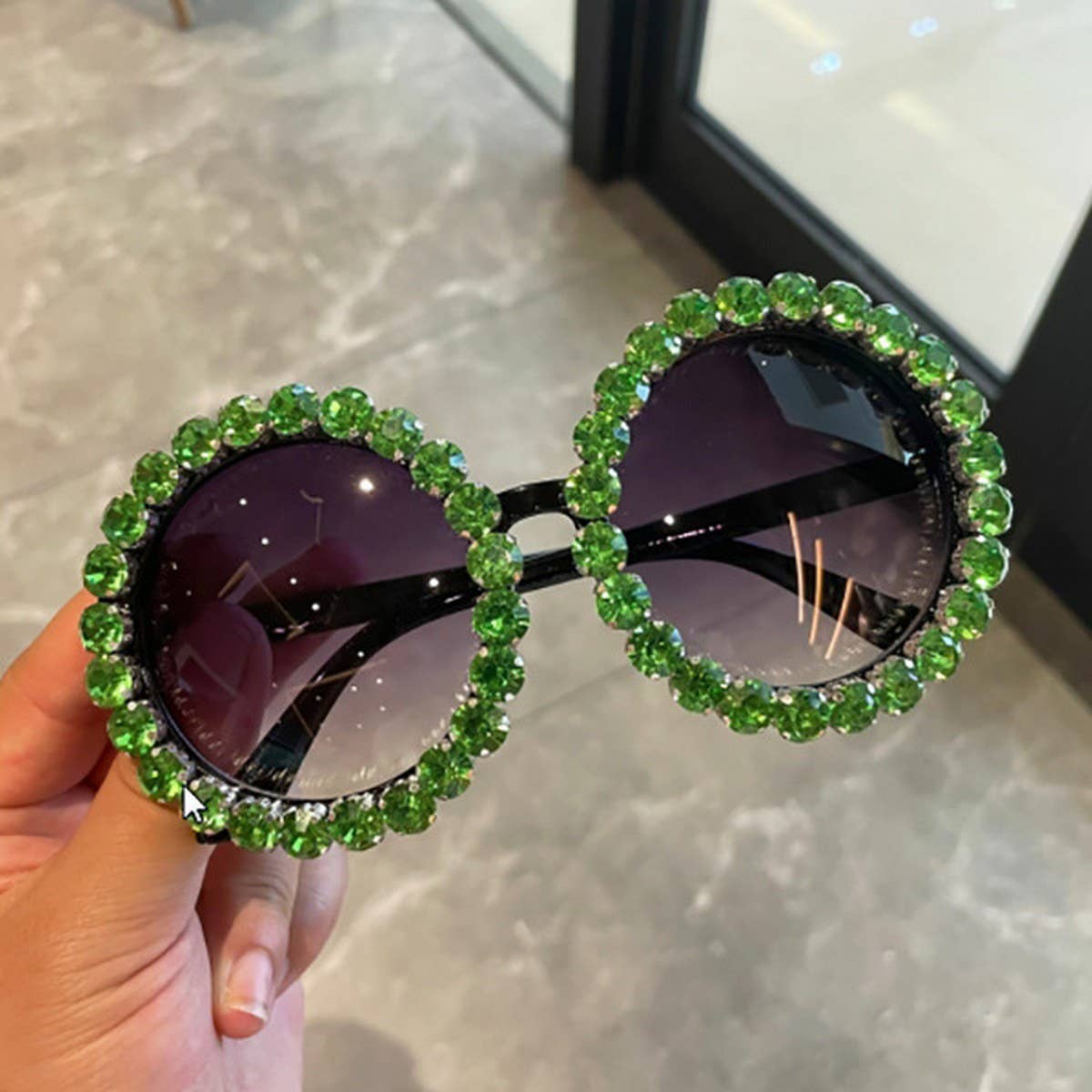 DIAMOND EXAGGERATED ROUND FRAME SUNGLASSES