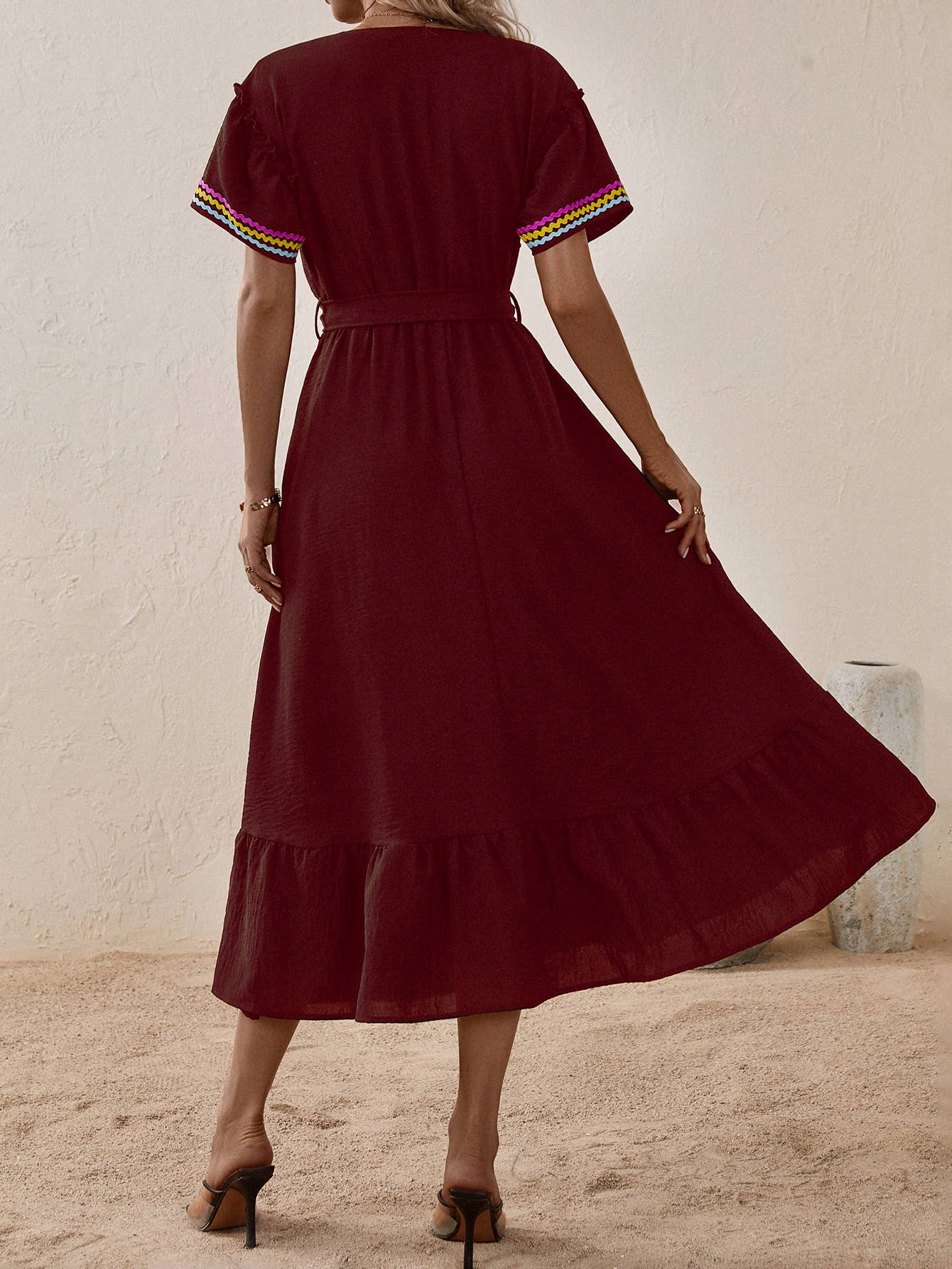 V-neck short sleeve lace-up mid-length dress