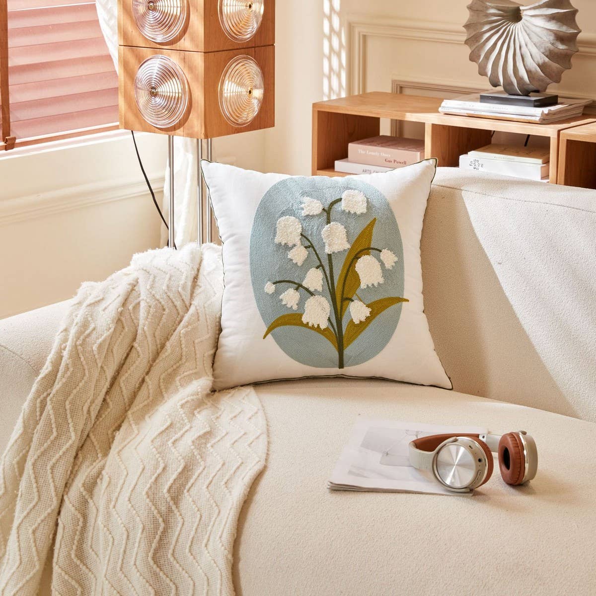 Pink Tulip Embroidered Sofa Pillow Cover_CWMM7706