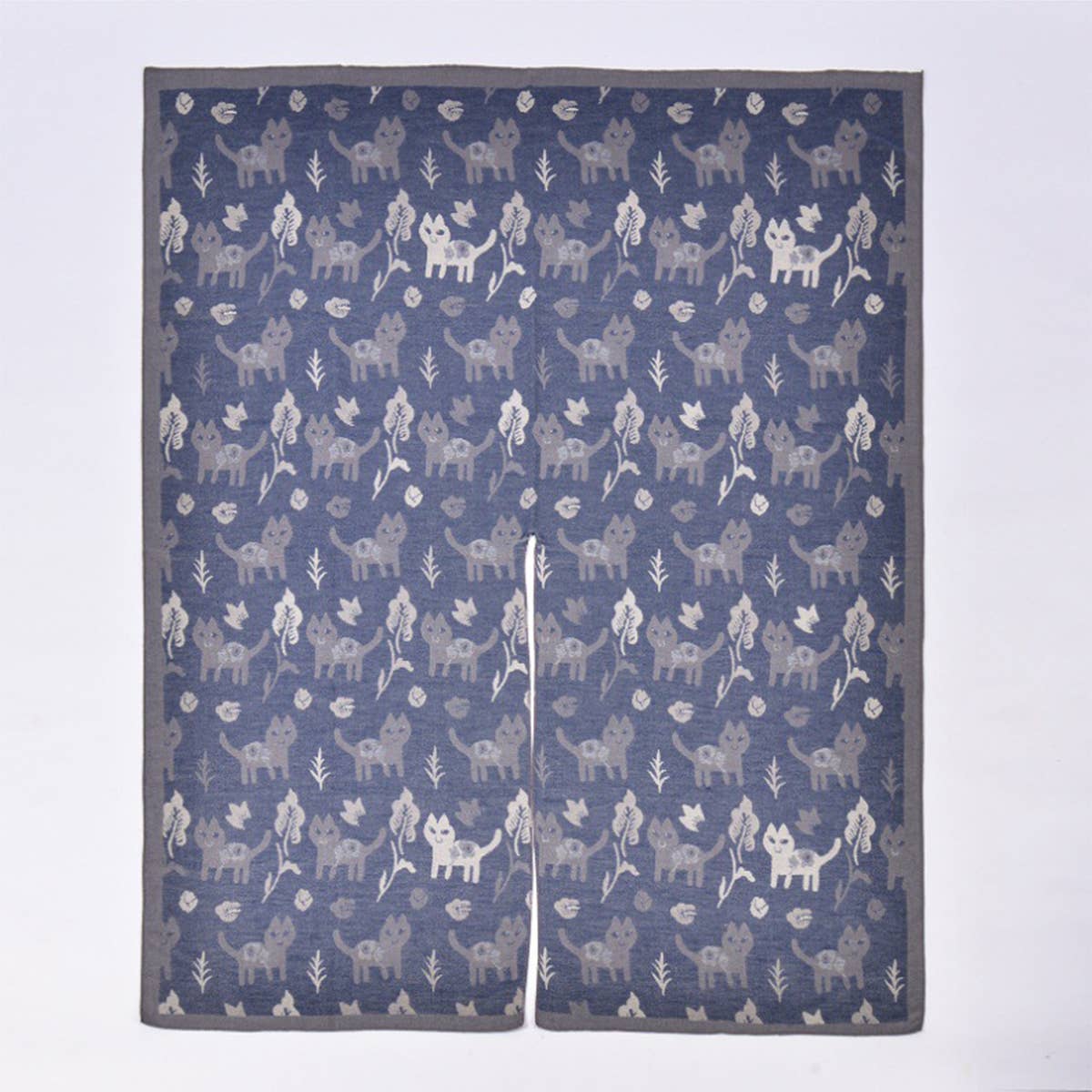 DOUBLE-SIDED JACQUARD CARDIGAN SHAWL