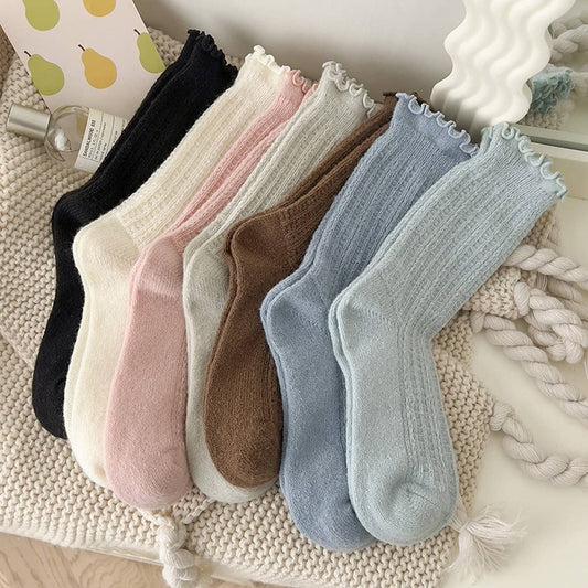 WARM SOLID COLOR RUFFLED CUTE MID-CALF SOCKS