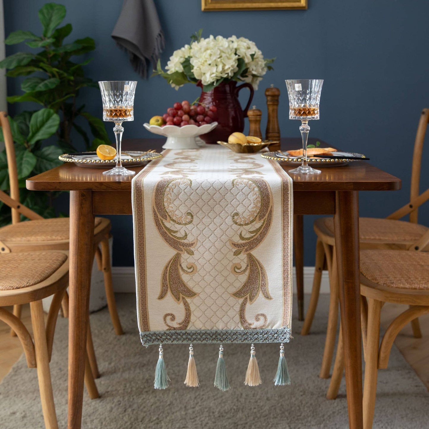 ELEGANT MULTI PATTERNED TABLE RUNNER