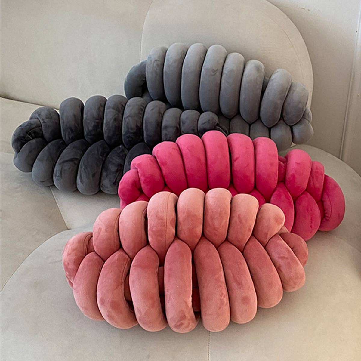 CATERPILLAR WOVEN PILLOW CUSHION_CWMM0860