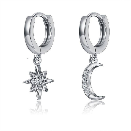 Asymmetric star-moon-ear diamond earrings