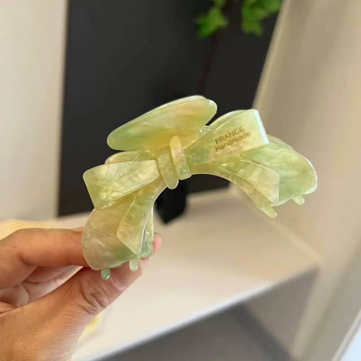 French Arch Hair Claw Bow Acetate Clip